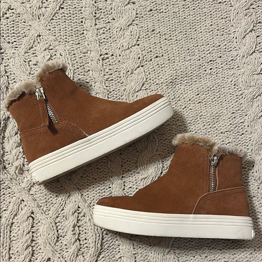 Dolce Vita Teka Boot in Praline Suede